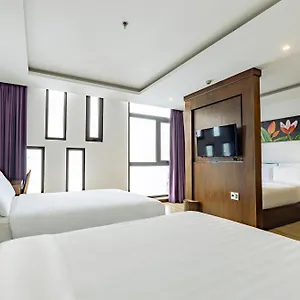 Golden Sun By New Sky Travel Da Nang