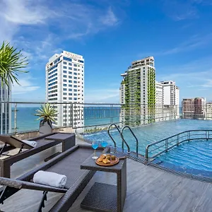 Monalisa Luxury Hotel Da Nang