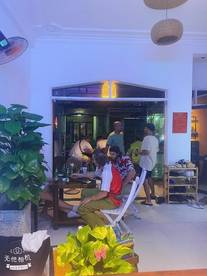 Dom Hostel And Bar Hoi An