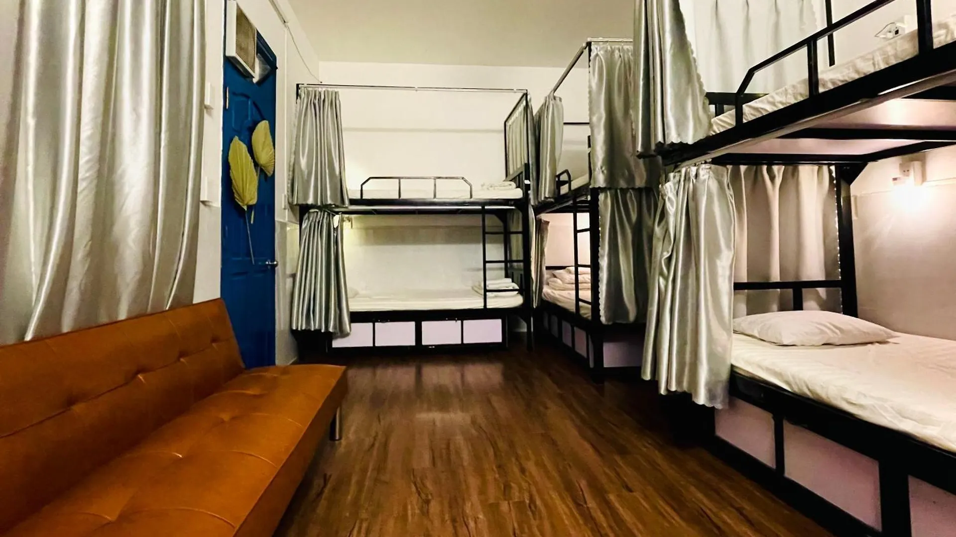 Dom Hostel And Bar Hoi An 0*,  Vietnam